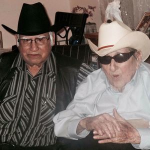 Meet your Posher, Joe